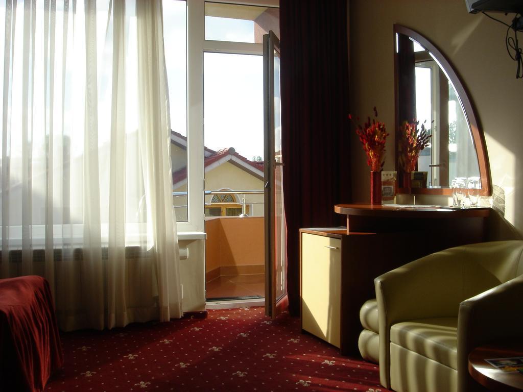 Hotel Kleyn Constanta Ngoại thất bức ảnh